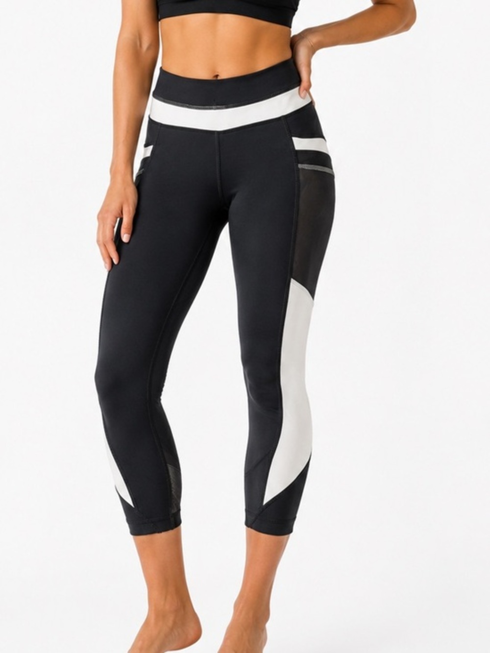 Lululemon Run: Inspire Crop Leggings Size 6 Black White Running Yoga Pants